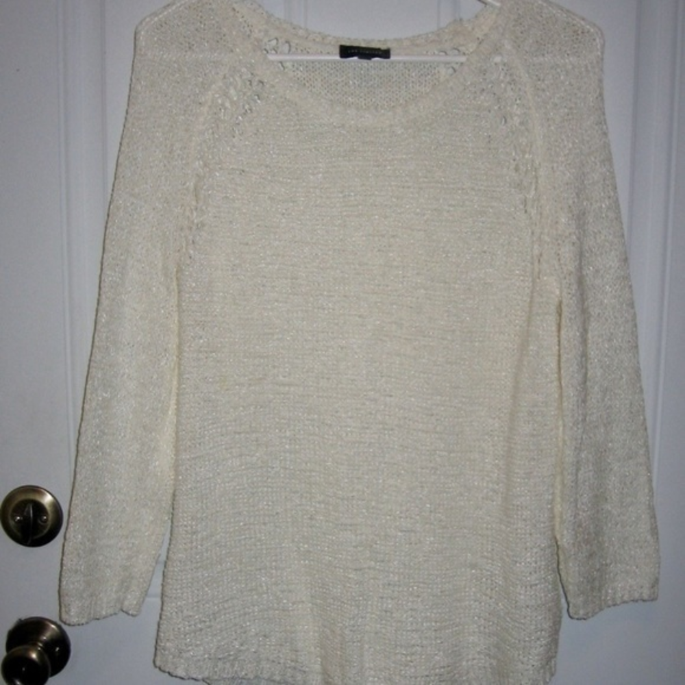 The Limited Medium Ivory Creme Color Sweater